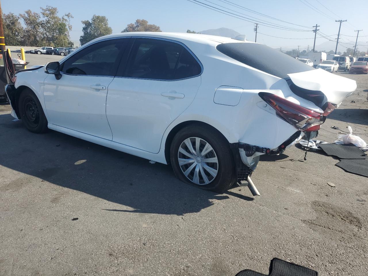 TOYOTA CAMRY LE