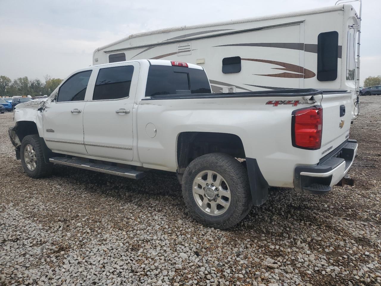 CHEVROLET SILVERADO K3500 HIGH COUNTRY