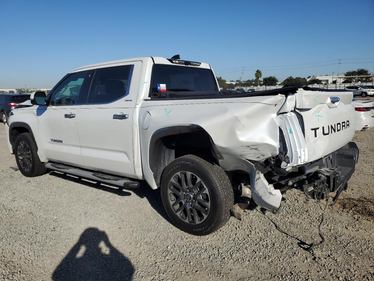 TOYOTA TUNDRA CREWMAX LIMITED