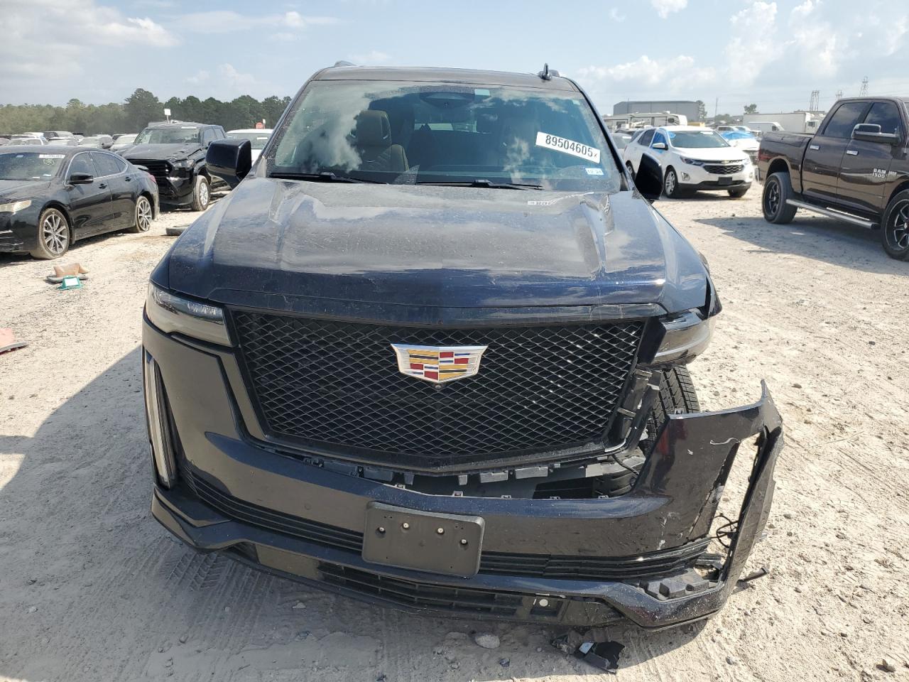 CADILLAC ESCALADE SPORT