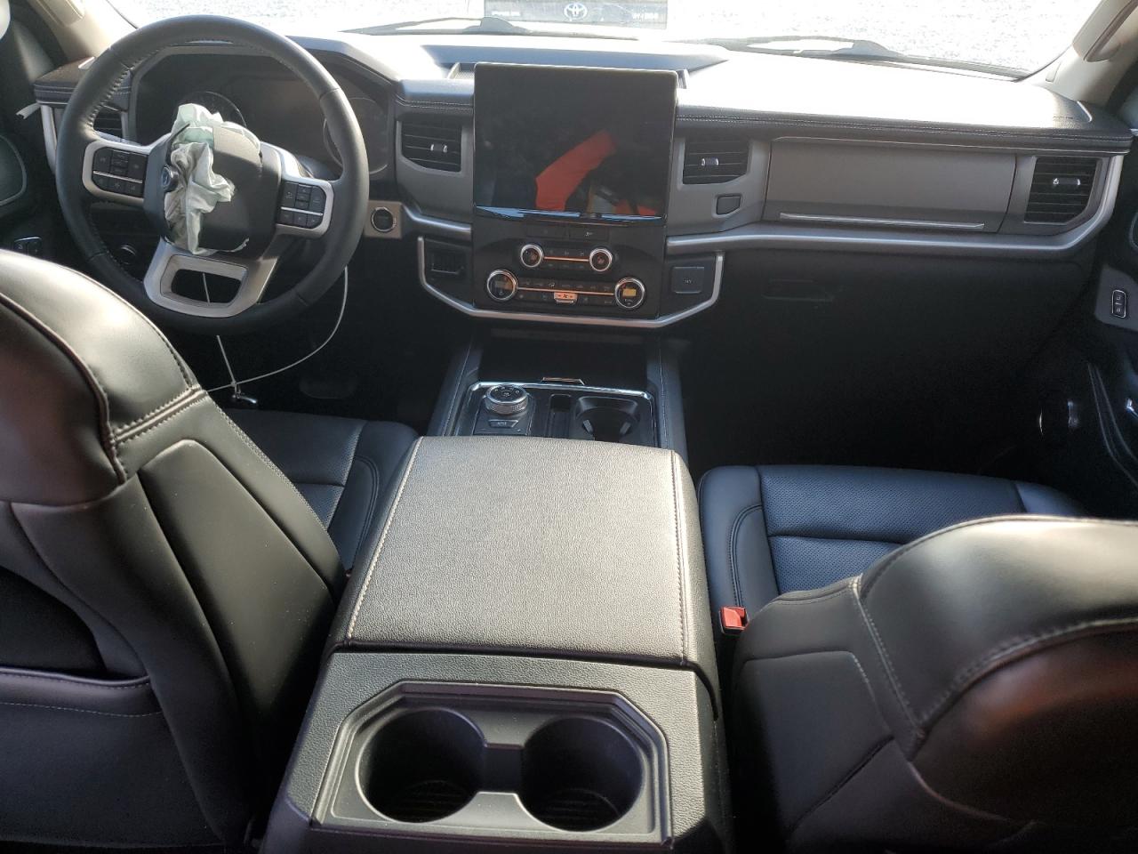 FORD EXPEDITION MAX XLT