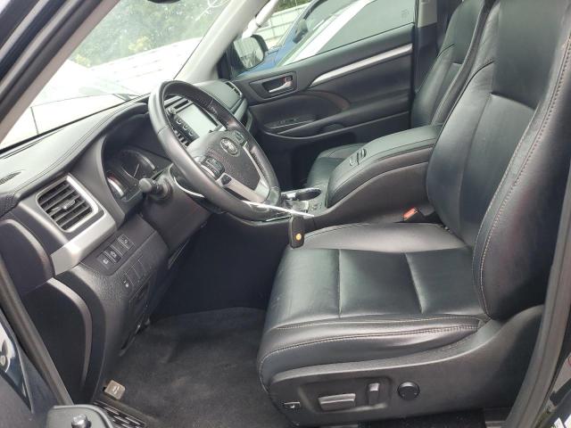 2019 TOYOTA HIGHLANDER SE 5TDKZRFH2KS574745