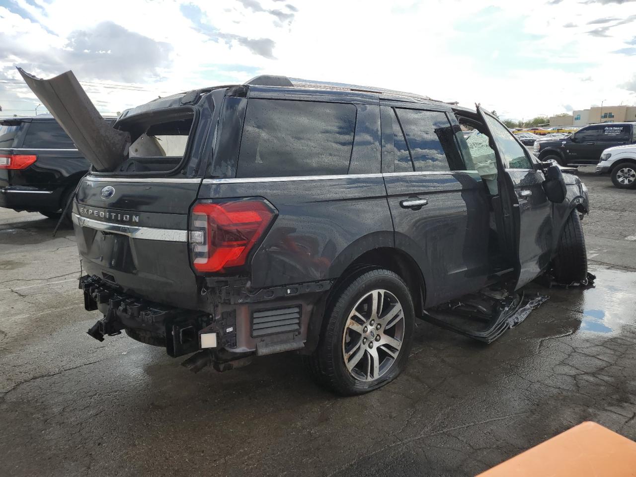 FORD EXPEDITION LIMITED