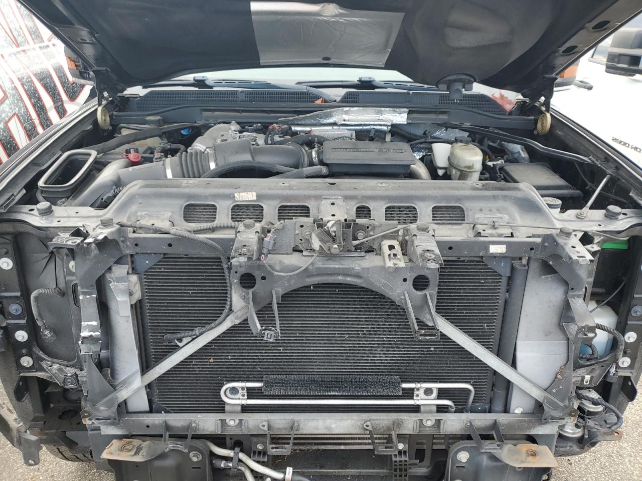 GMC SIERRA K2500 DENALI