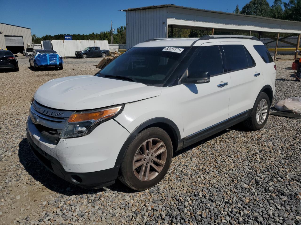 FORD EXPLORER XLT