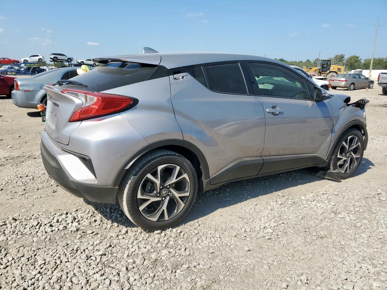 TOYOTA C-HR XLE