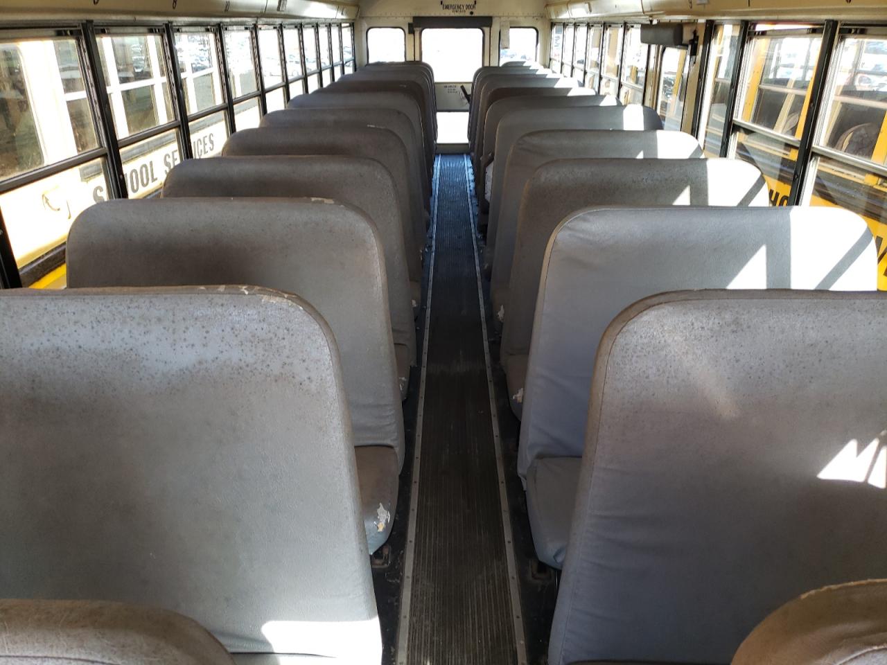 Lot #3279529276 2009 IC CORPORATION CE SERIES SCHOOL