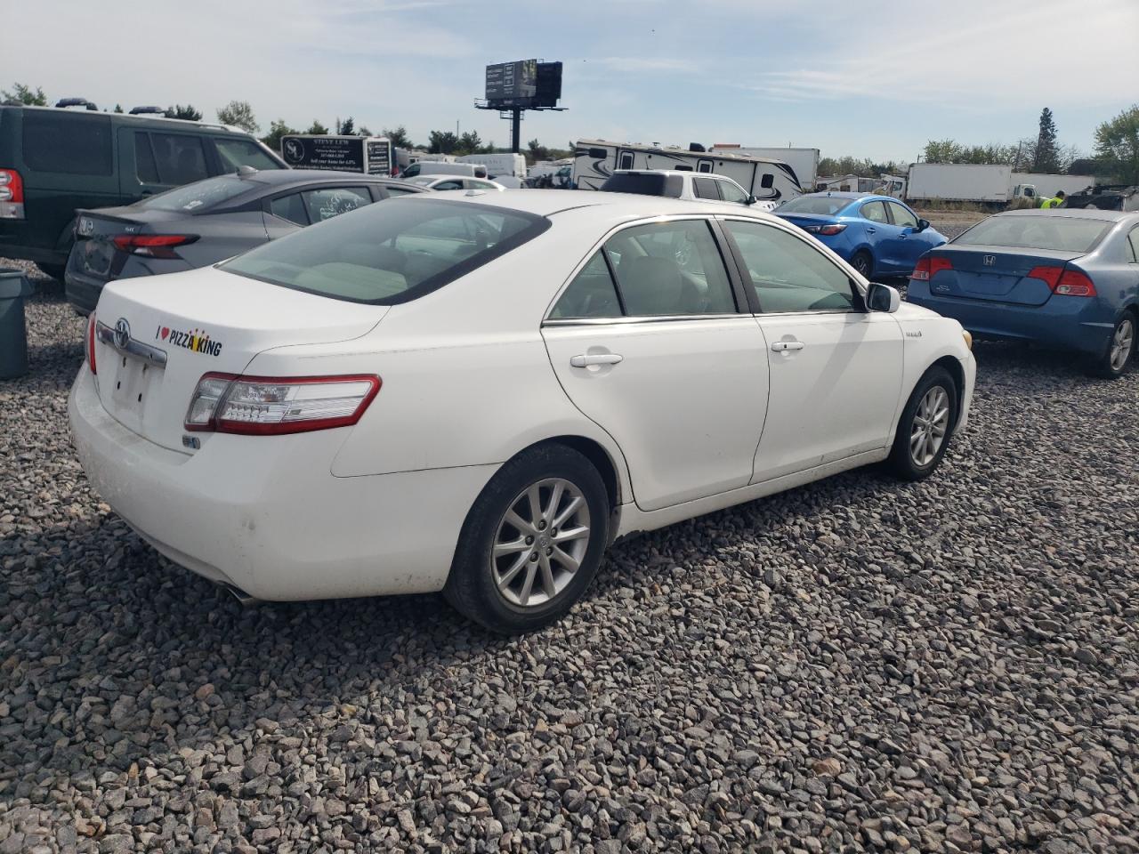 TOYOTA CAMRY HYBRID