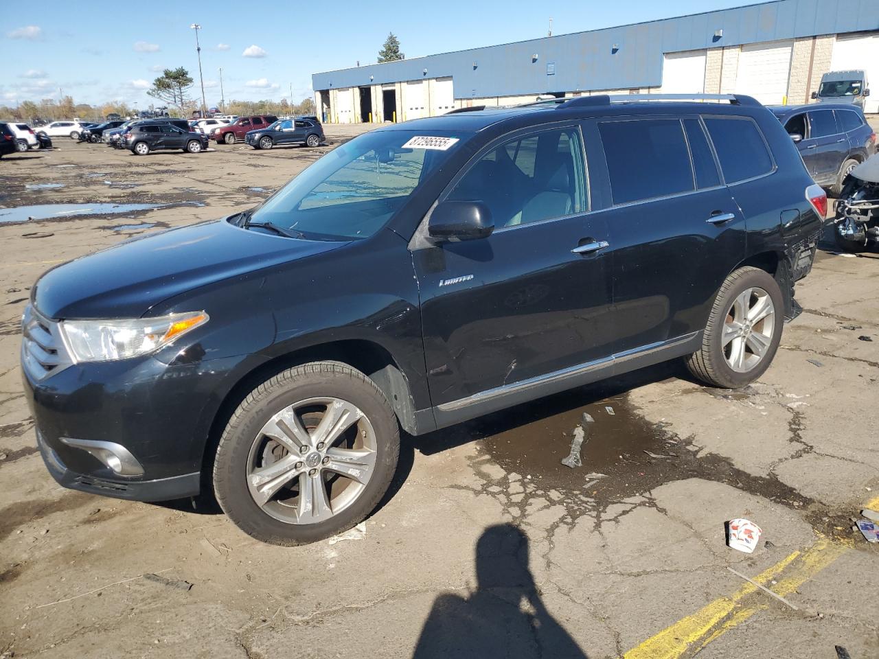 TOYOTA HIGHLANDER LIMITED