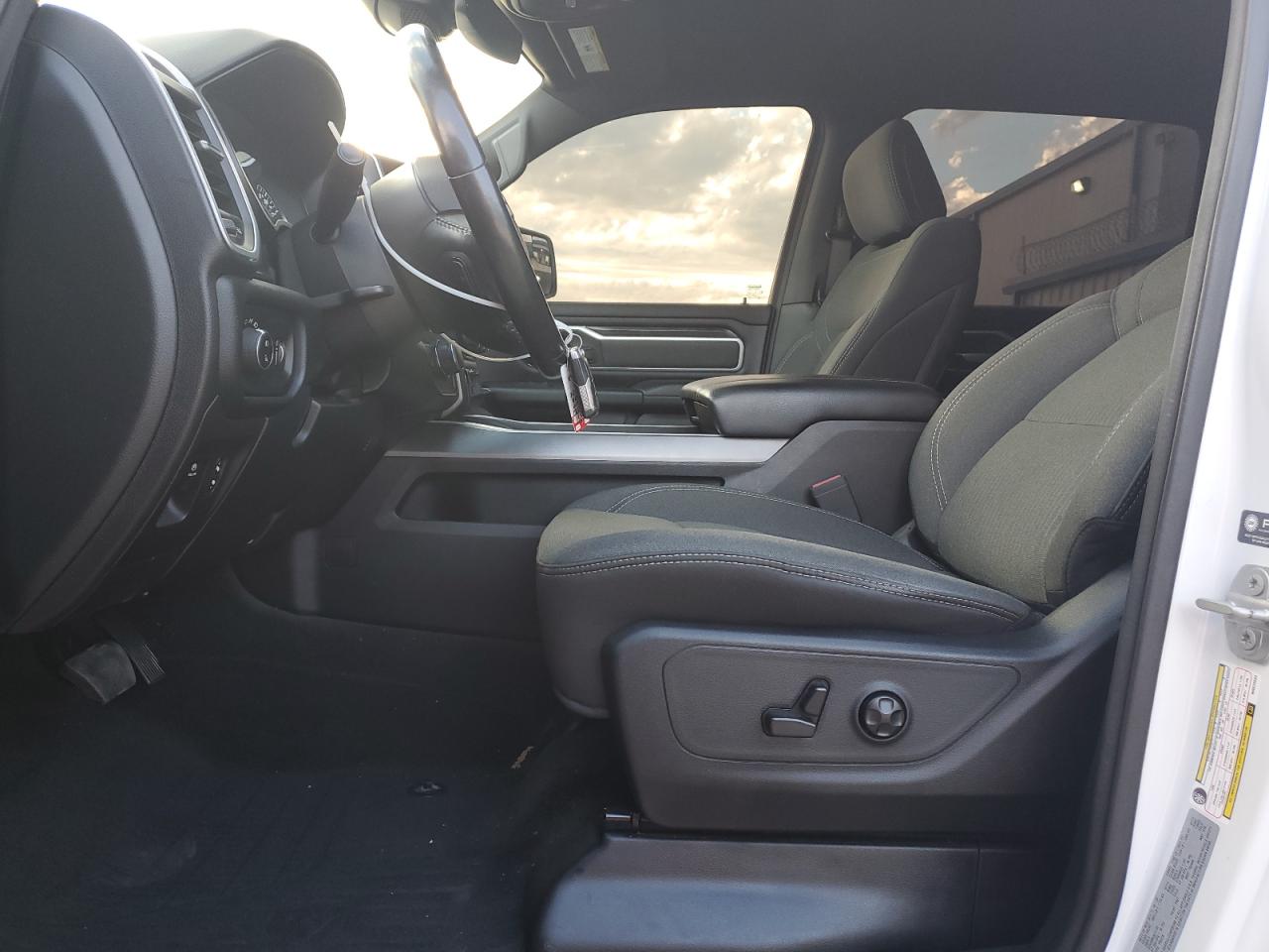 RAM 1500 BIG HORN/LONE STAR