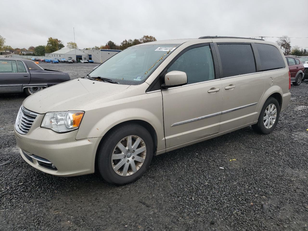 CHRYSLER TOWN & COUNTRY TOURING
