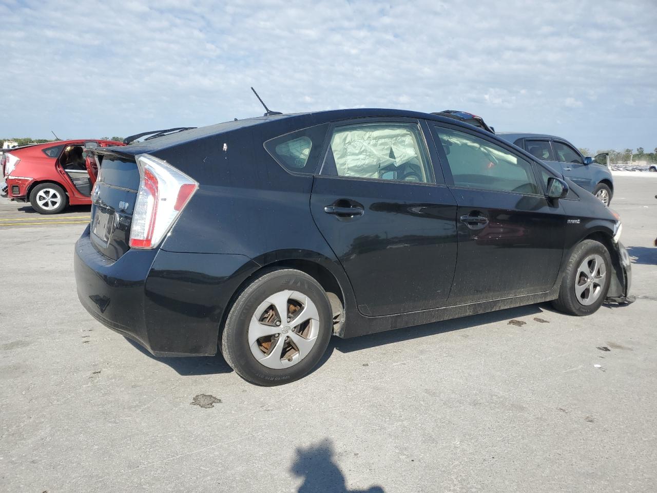 TOYOTA PRIUS