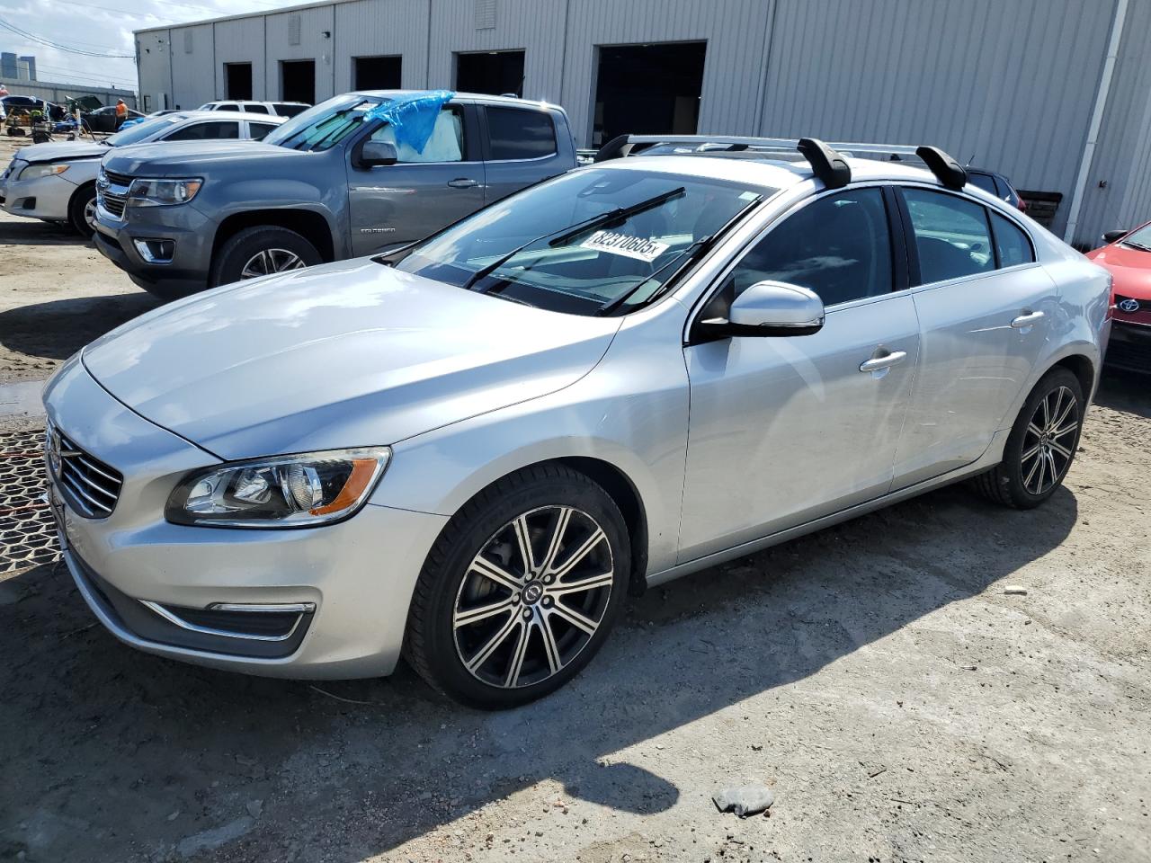  Salvage Volvo S60