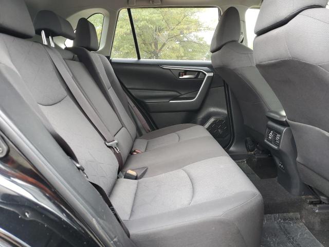 2019 TOYOTA RAV4 XLE - JTMW1RFV8KD012181