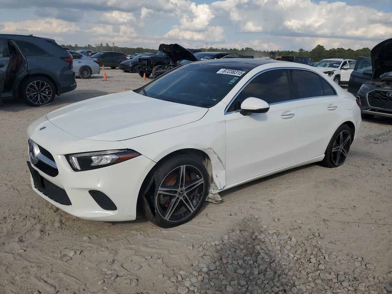 MERCEDES-BENZ A-CLASS 220