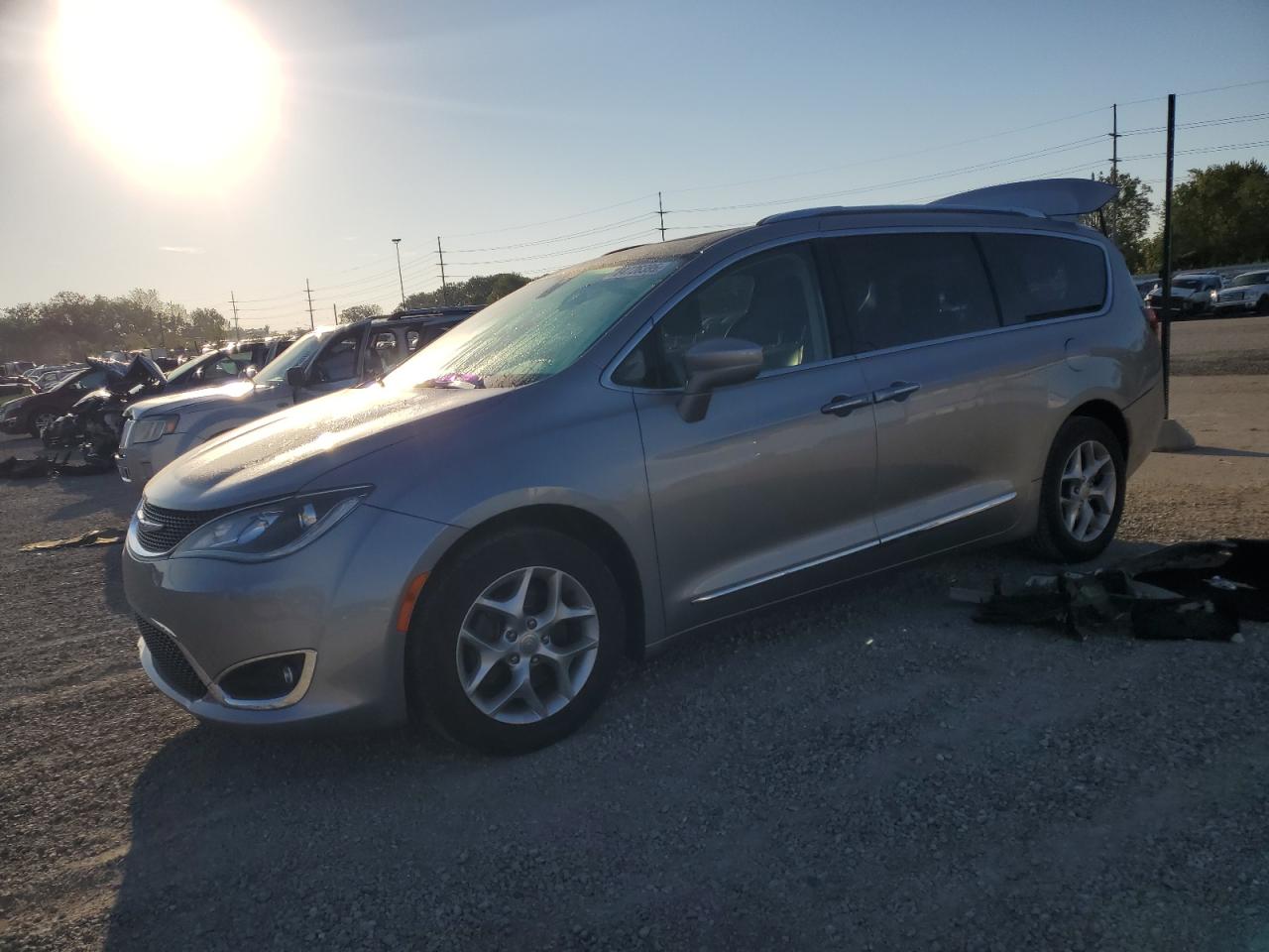 CHRYSLER PACIFICA TOURING L PLUS