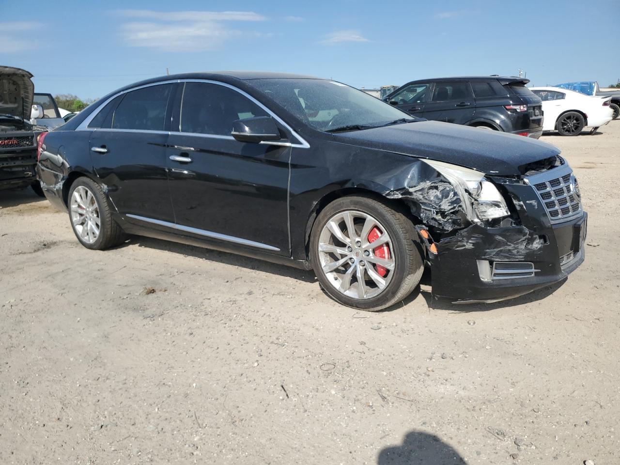 CADILLAC XTS LUXURY COLLECTION