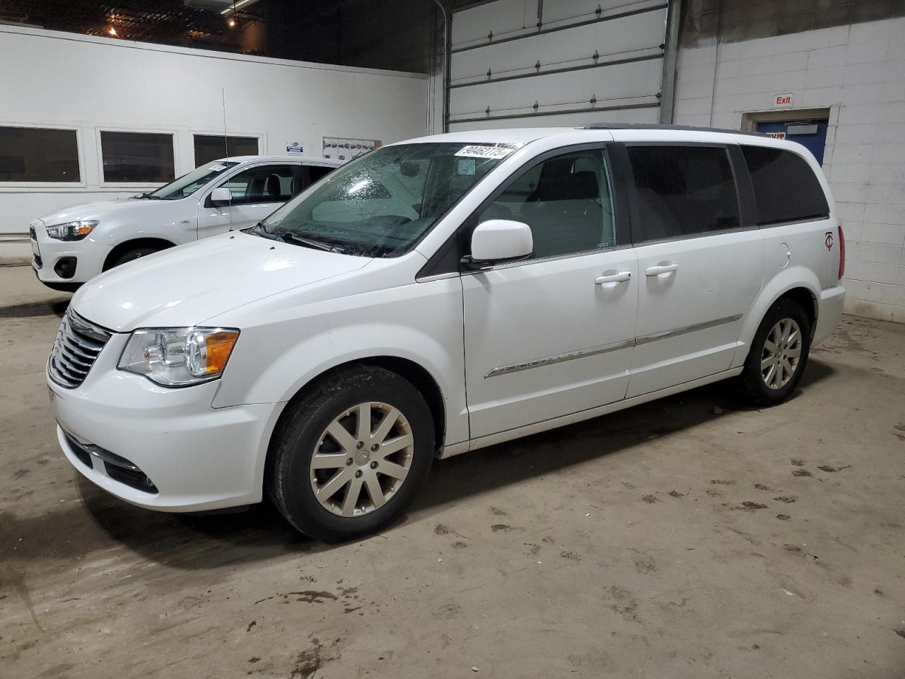 CHRYSLER TOWN & COUNTRY TOURING