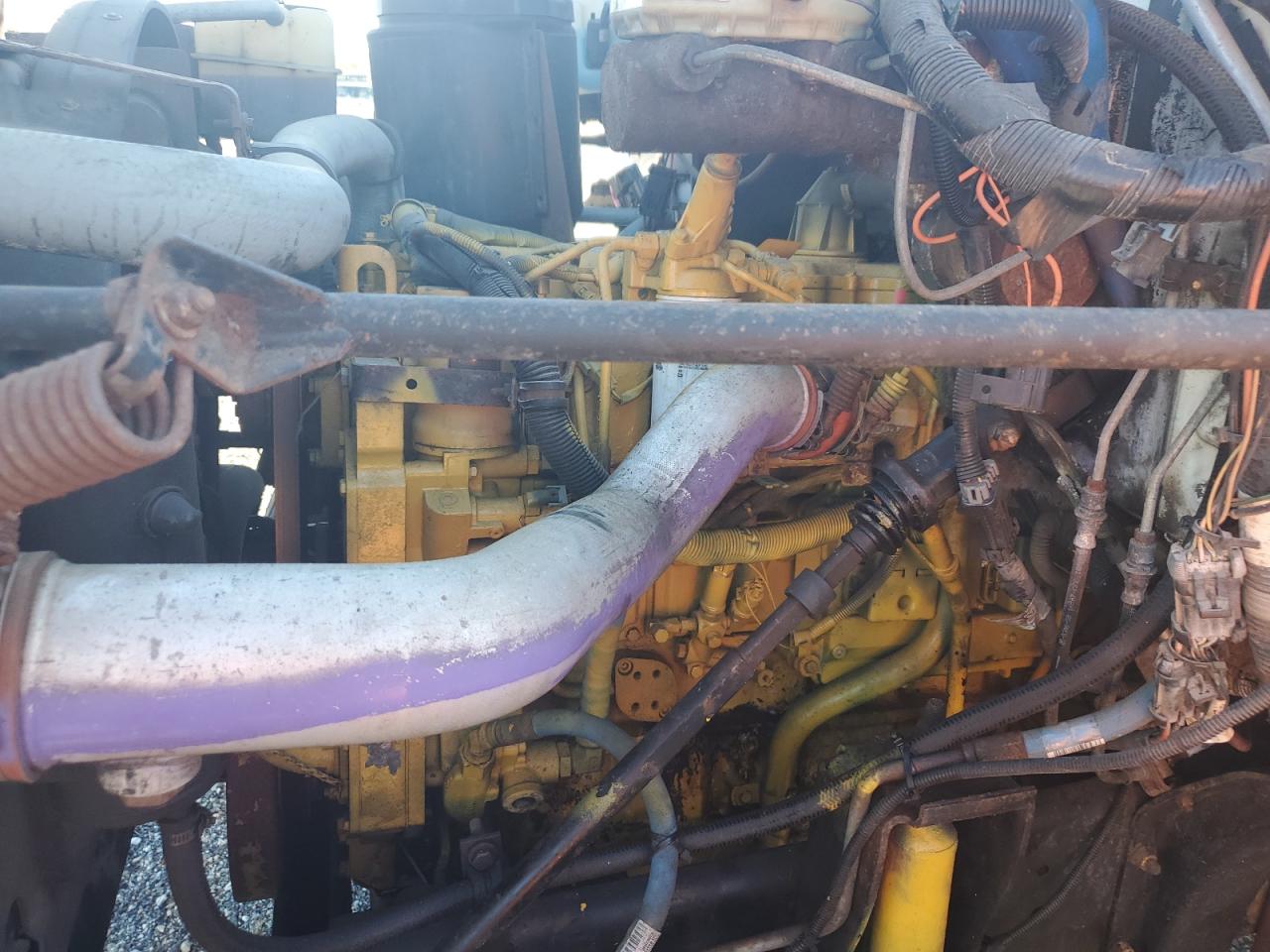 Lot #3301605767 2000 GMC C6500