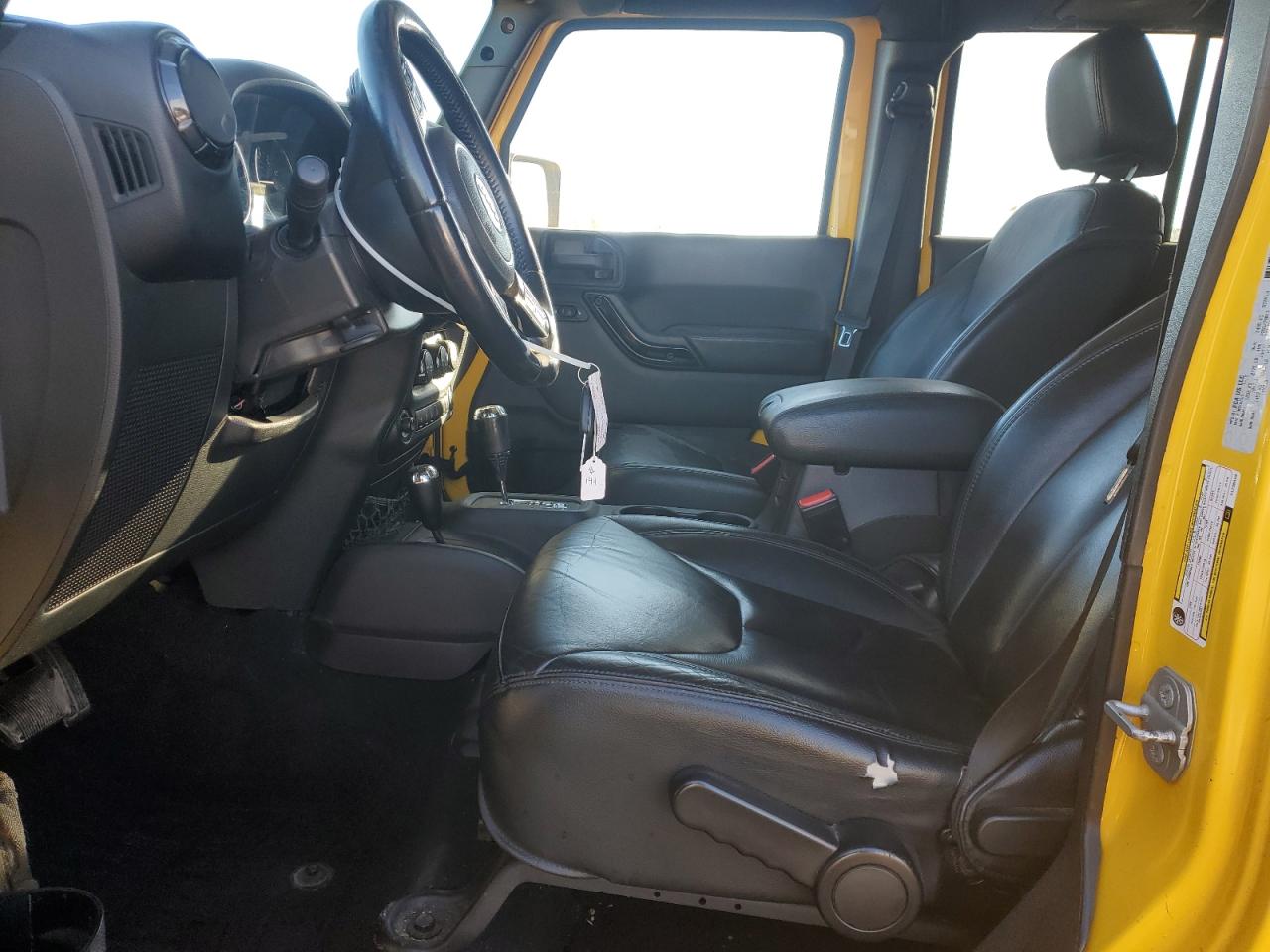 JEEP WRANGLER SAHARA