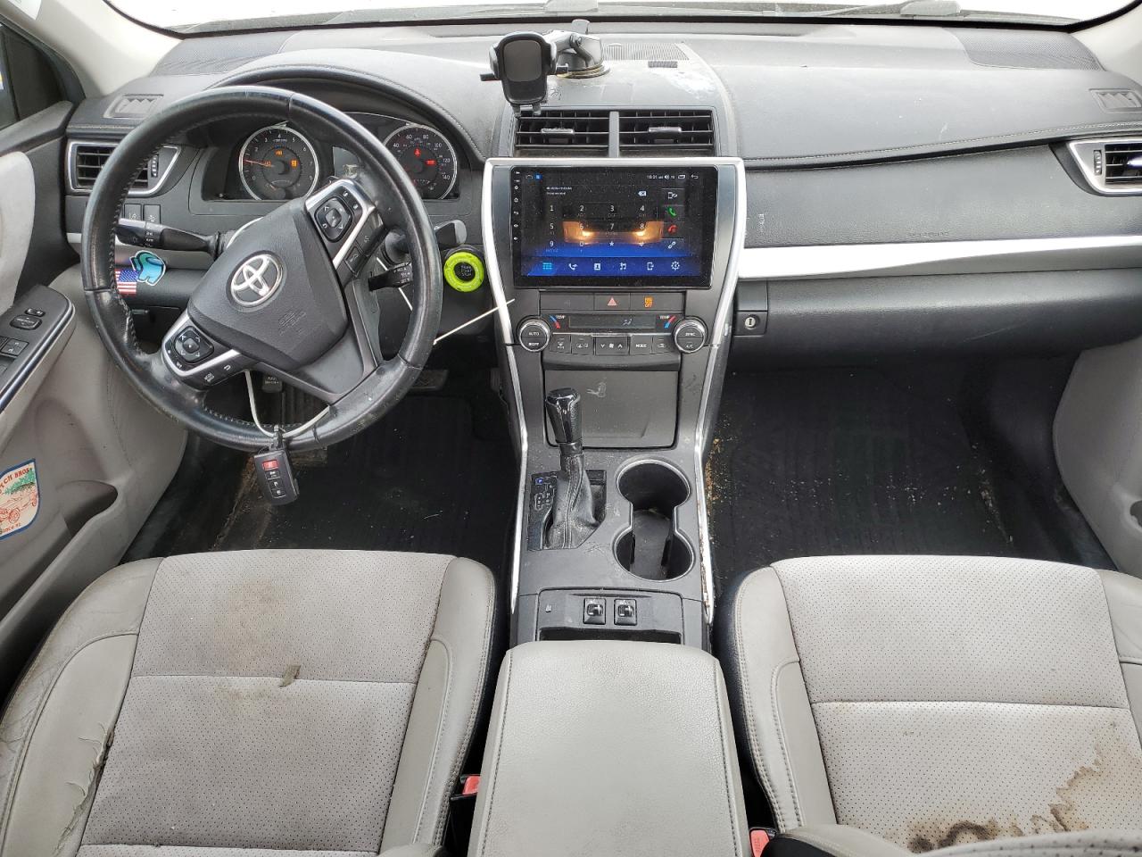 TOYOTA CAMRY XSE