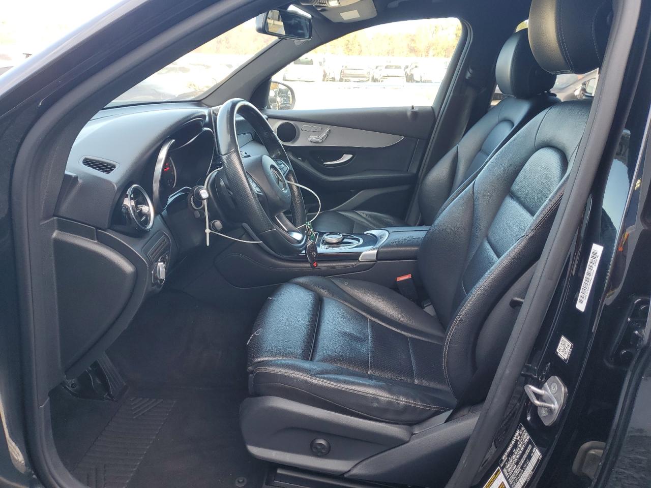 MERCEDES-BENZ GLC-CLASS 300