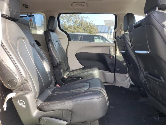 2018 CHRYSLER PACIFICA T - 2C4RC1EG3JR227362