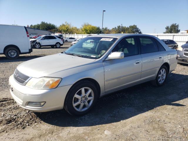 Global Auto Auctions: 2001 TOYOTA AVALON XL