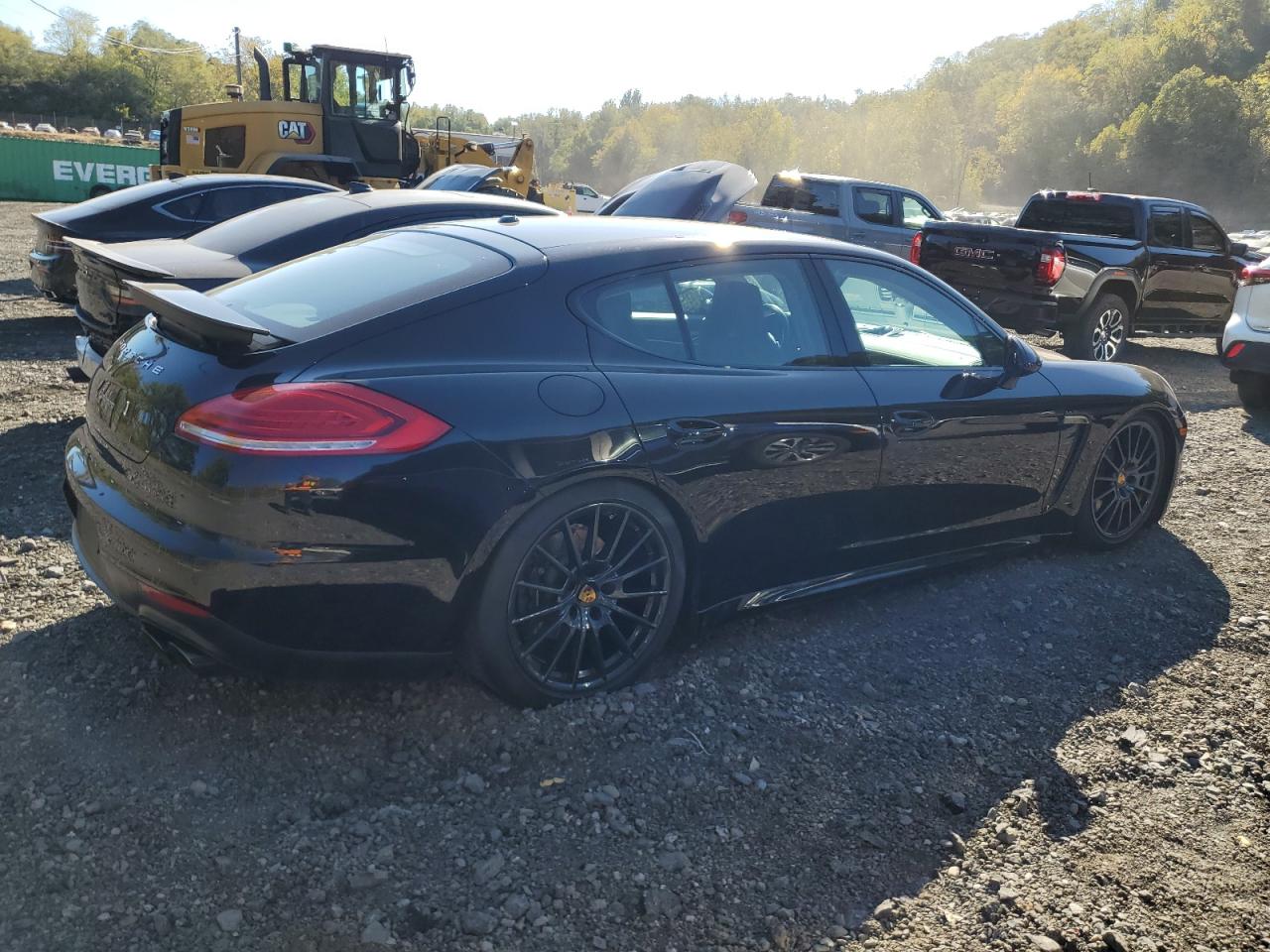 PORSCHE PANAMERA 2
