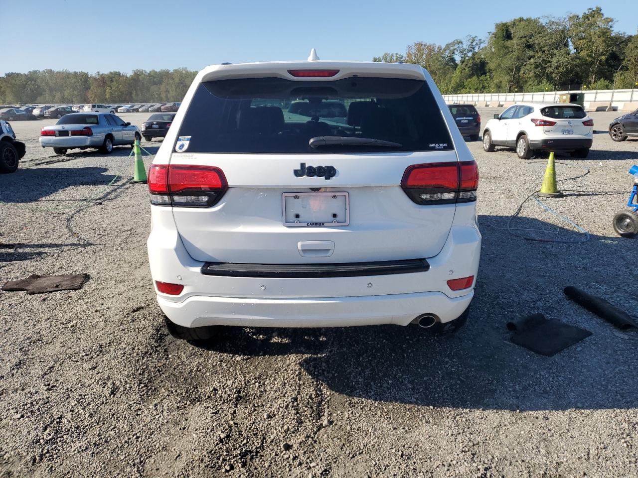 JEEP GRAND CHEROKEE LAREDO