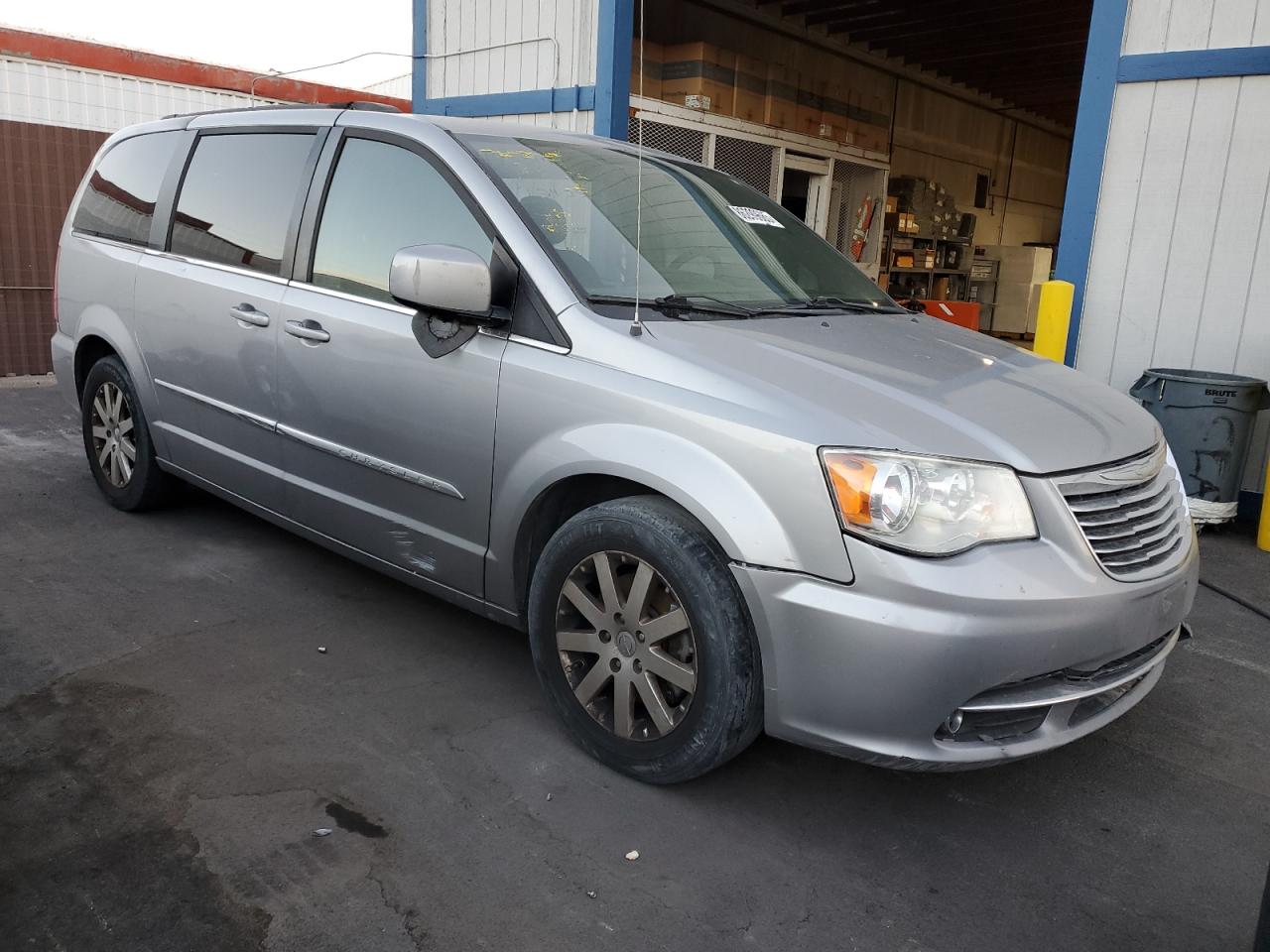 CHRYSLER TOWN & COUNTRY TOURING