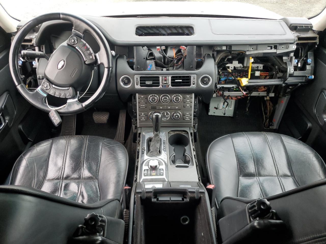 LAND ROVER RANGE ROVER HSE LUXURY