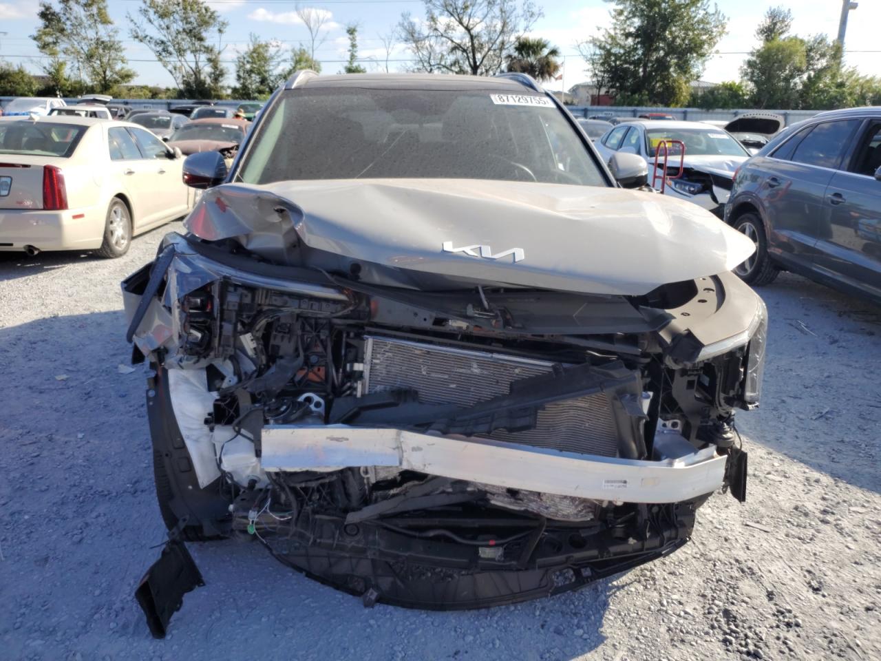 Lot #3302799004 2025 KIA SORENTO S