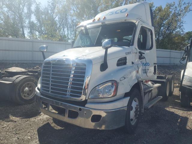 2015 FREIGHTLINER CASCADIA #3291357135