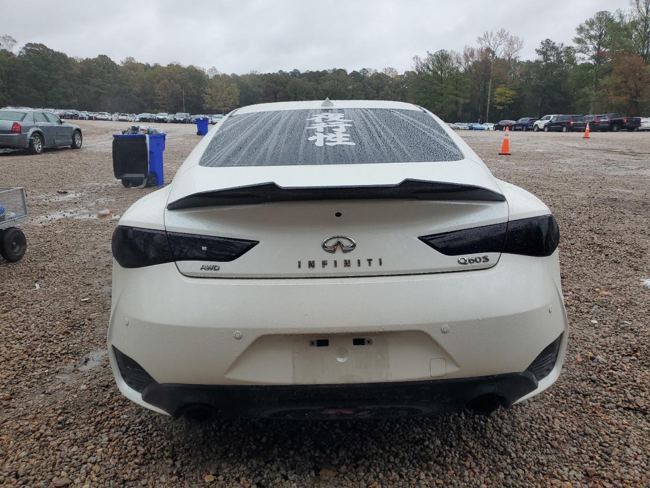 INFINITI Q60 RED SPORT 400