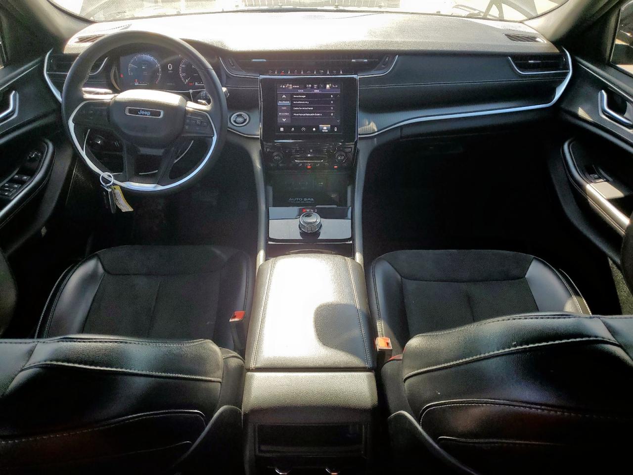 JEEP GRAND CHEROKEE LAREDO