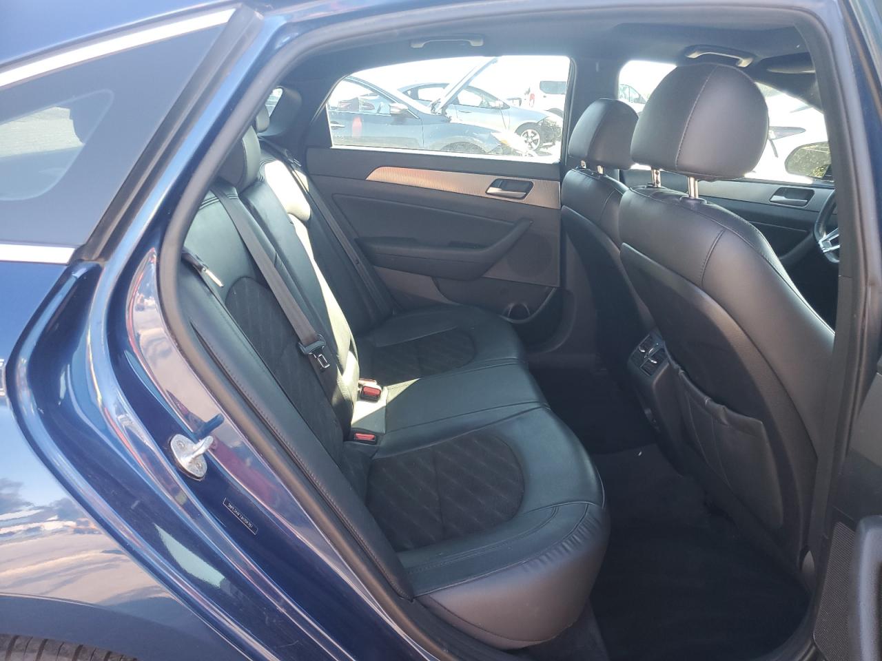 HYUNDAI SONATA SPORT