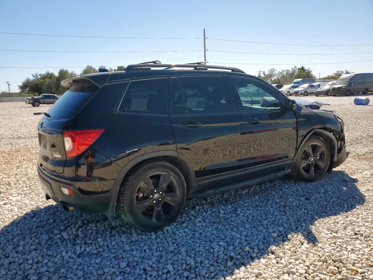 HONDA PASSPORT ELITE