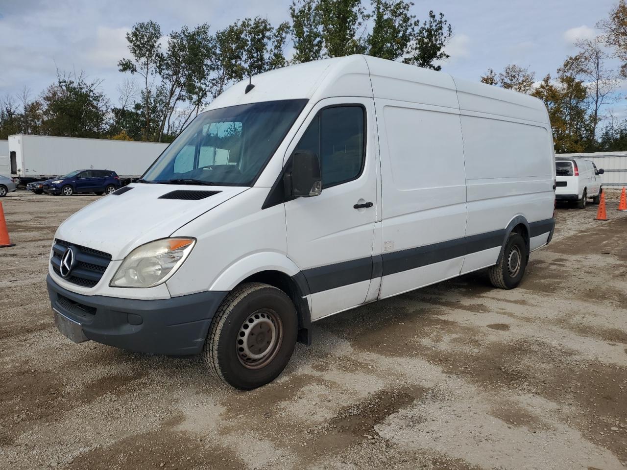 MERCEDES-BENZ SPRINTER 2500