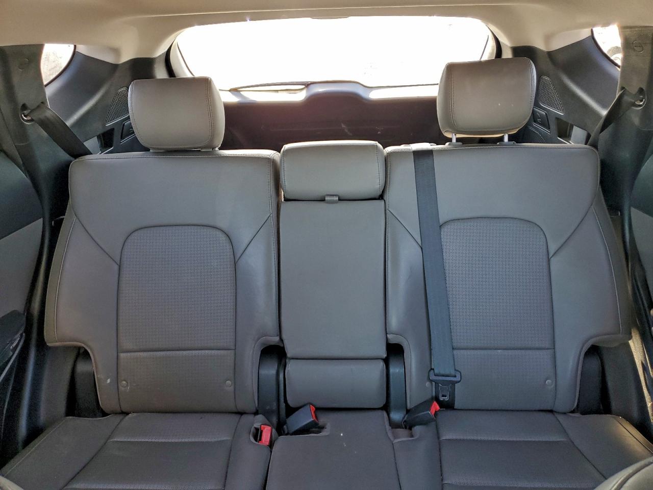 Lot #3282440270 2015 HYUNDAI SANTA FE S