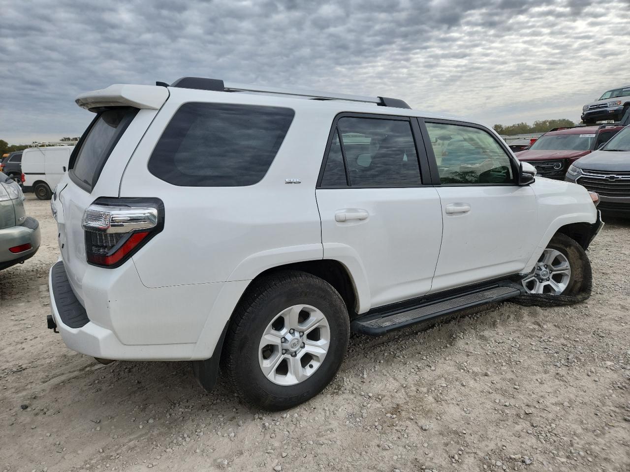 TOYOTA 4RUNNER SR5/SR5 PREMIUM