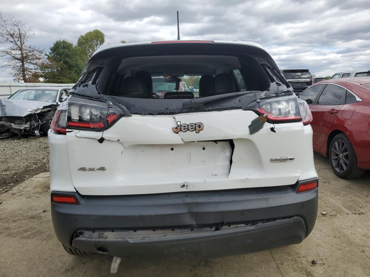 JEEP GRAND CHEROKEE LATITUDE PLUS