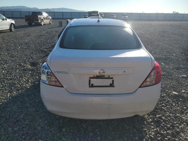 2015 NISSAN VERSA S 3N1CN7AP2FL942228