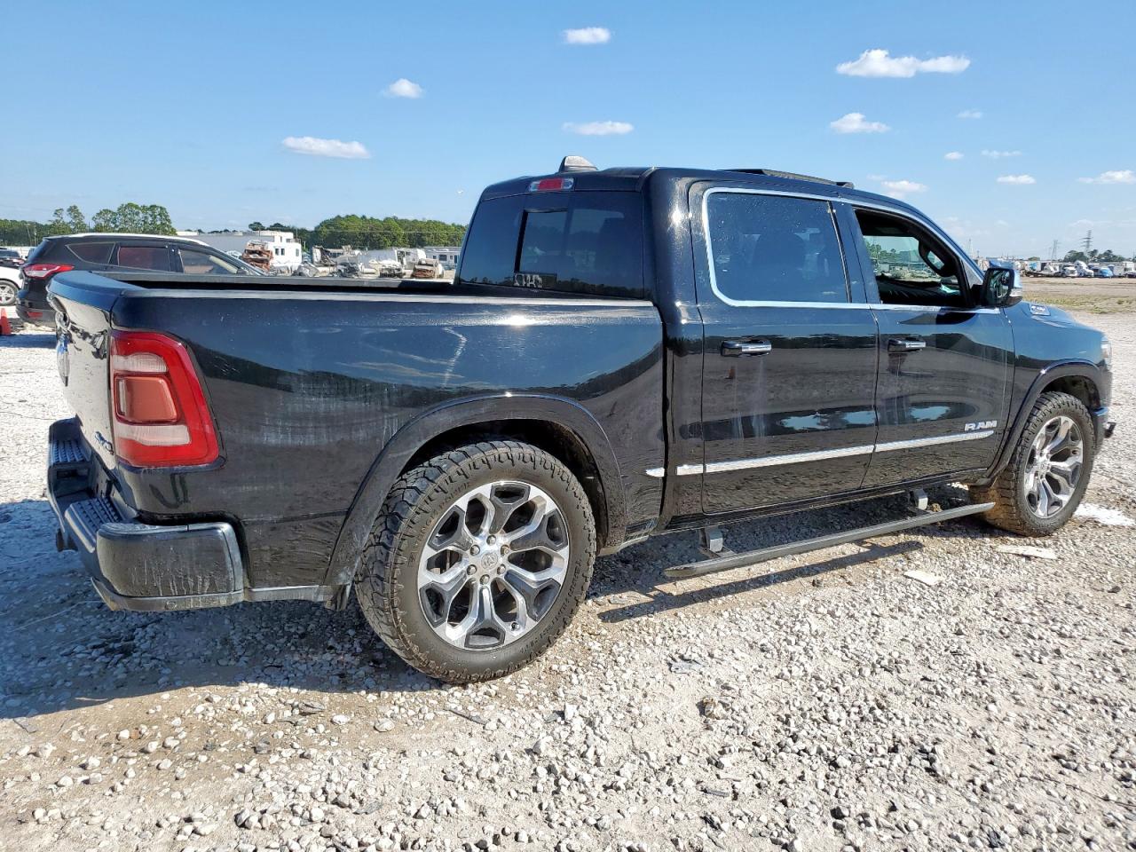 RAM 1500 LIMITED