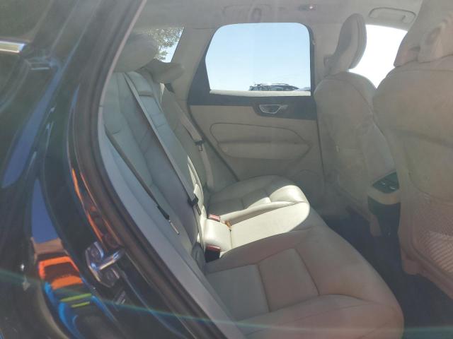 2020 VOLVO XC60 T5 IN YV4102DL5L1545921