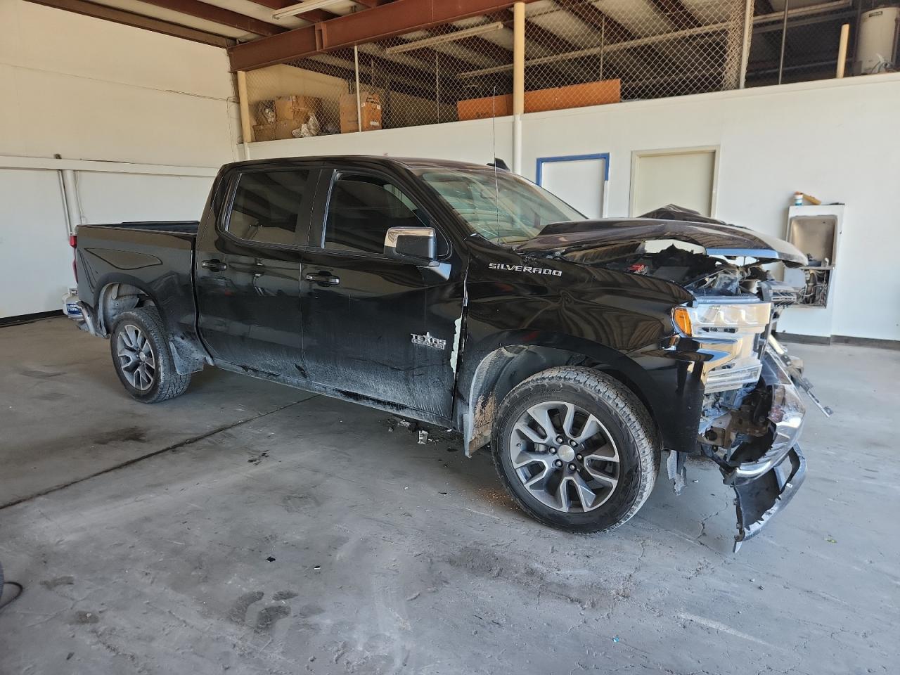 CHEVROLET SILVERADO C1500 LT