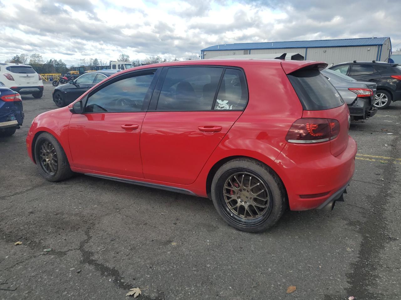 VOLKSWAGEN GOLF GTI
