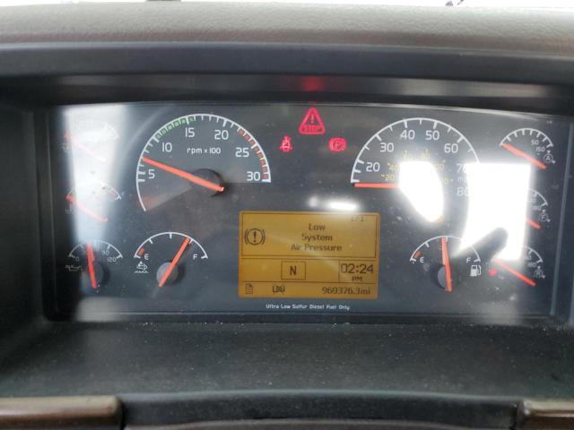 2017 VOLVO VN VNL #3296330435