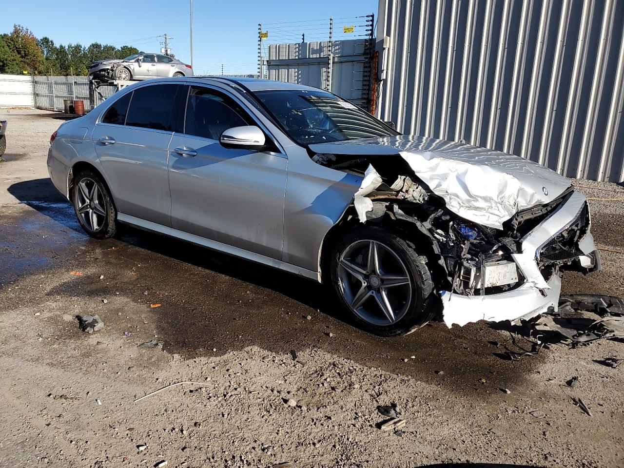 MERCEDES-BENZ E-CLASS 300