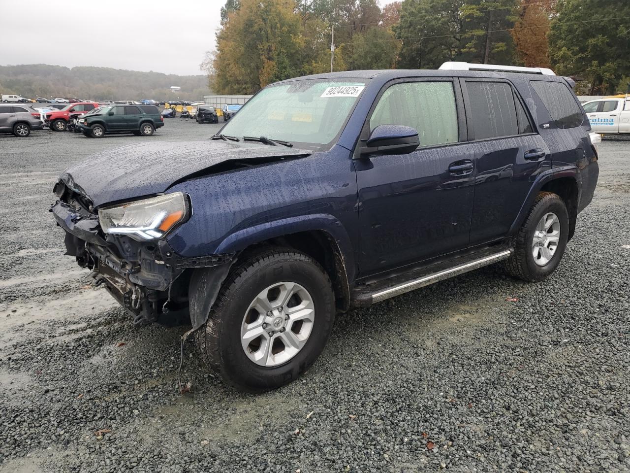 TOYOTA 4RUNNER SR5/SR5 PREMIUM